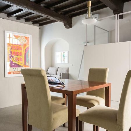 Le Scuderie Di Sant'Ambrogio Apartment Милано Екстериор снимка