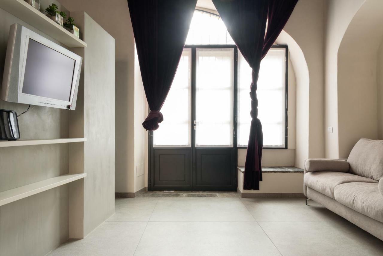 Le Scuderie Di Sant'Ambrogio Apartment Милано Екстериор снимка
