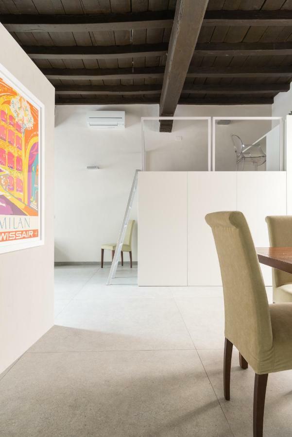 Le Scuderie Di Sant'Ambrogio Apartment Милано Екстериор снимка